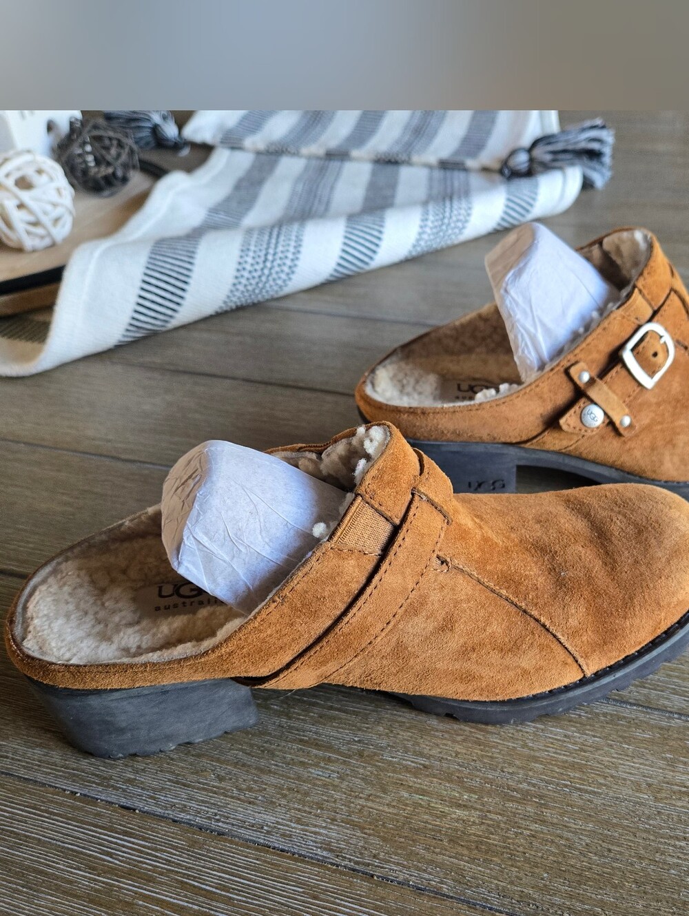 Ugg Mules - Picture 5 of 7